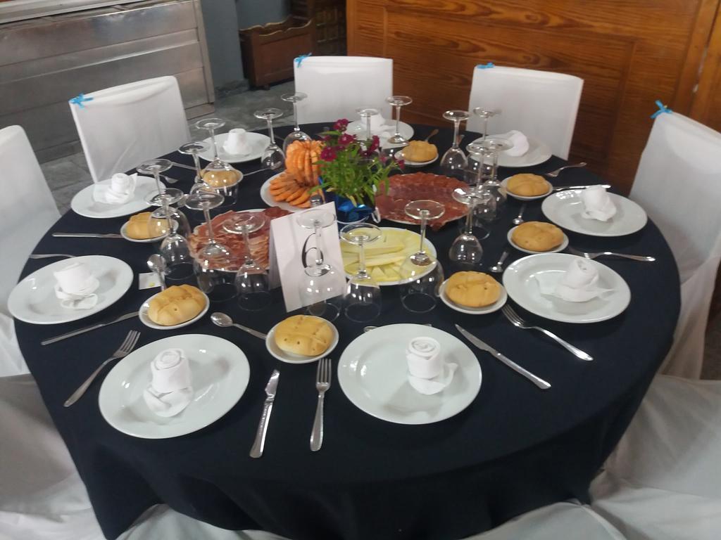 Hostal Botafumeiro Mota del Marqués 외부 사진